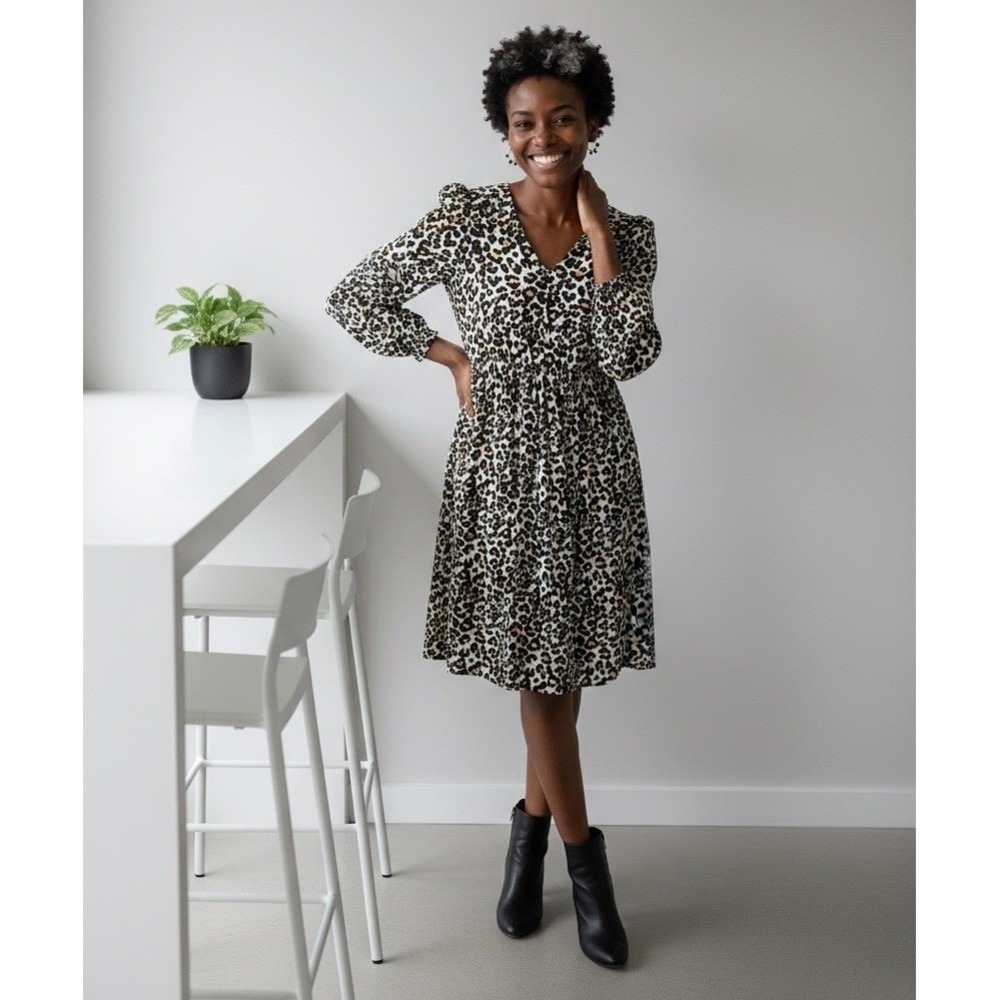Banana Republic Petite XS Leopard Animal Print V-Neck Midi Dress Long Sleeve P.